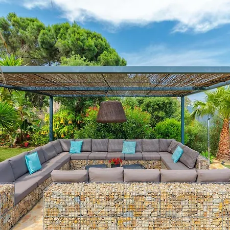 Siview Villa *
